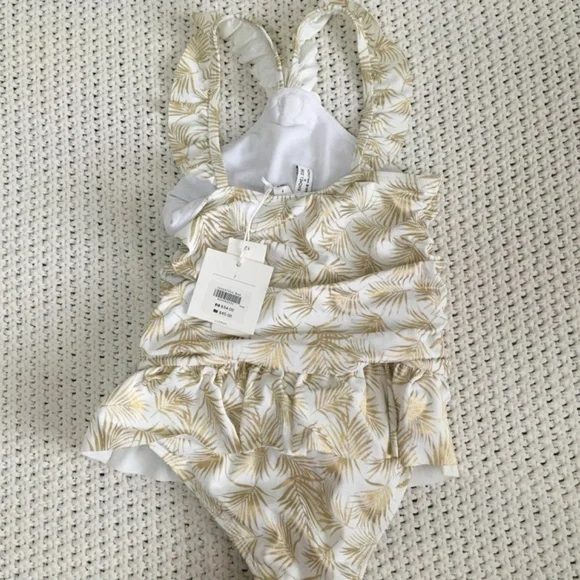 JANIE AND JACK RACHEL ZOE GOLD AND WHITE SWIM SUIT. NEW WITH TAGS, SIZE 7